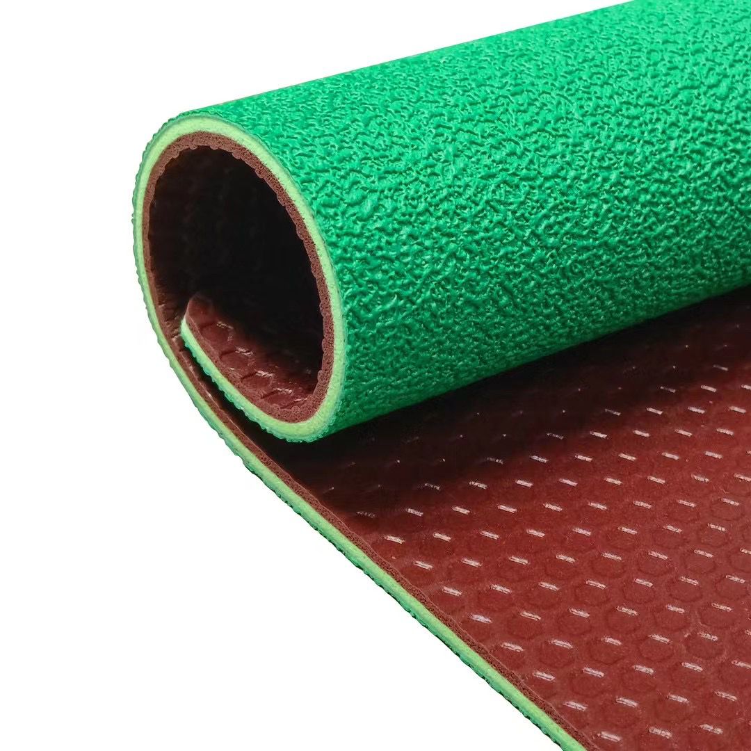 พรมปูพื้นแบดมินตัน PVC มาตรฐาน - Badminton Logo บทวิจารณ์และราคา