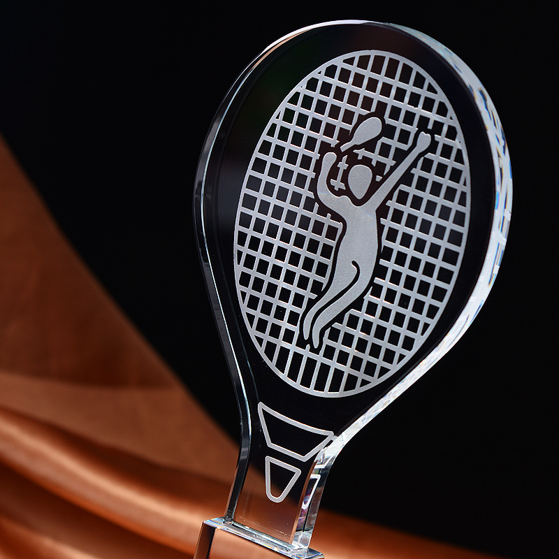 ที่กําหนดเองคริสตัลถ้วยรางวัลแ - Badminton Logo บทวิจารณ์และราคา