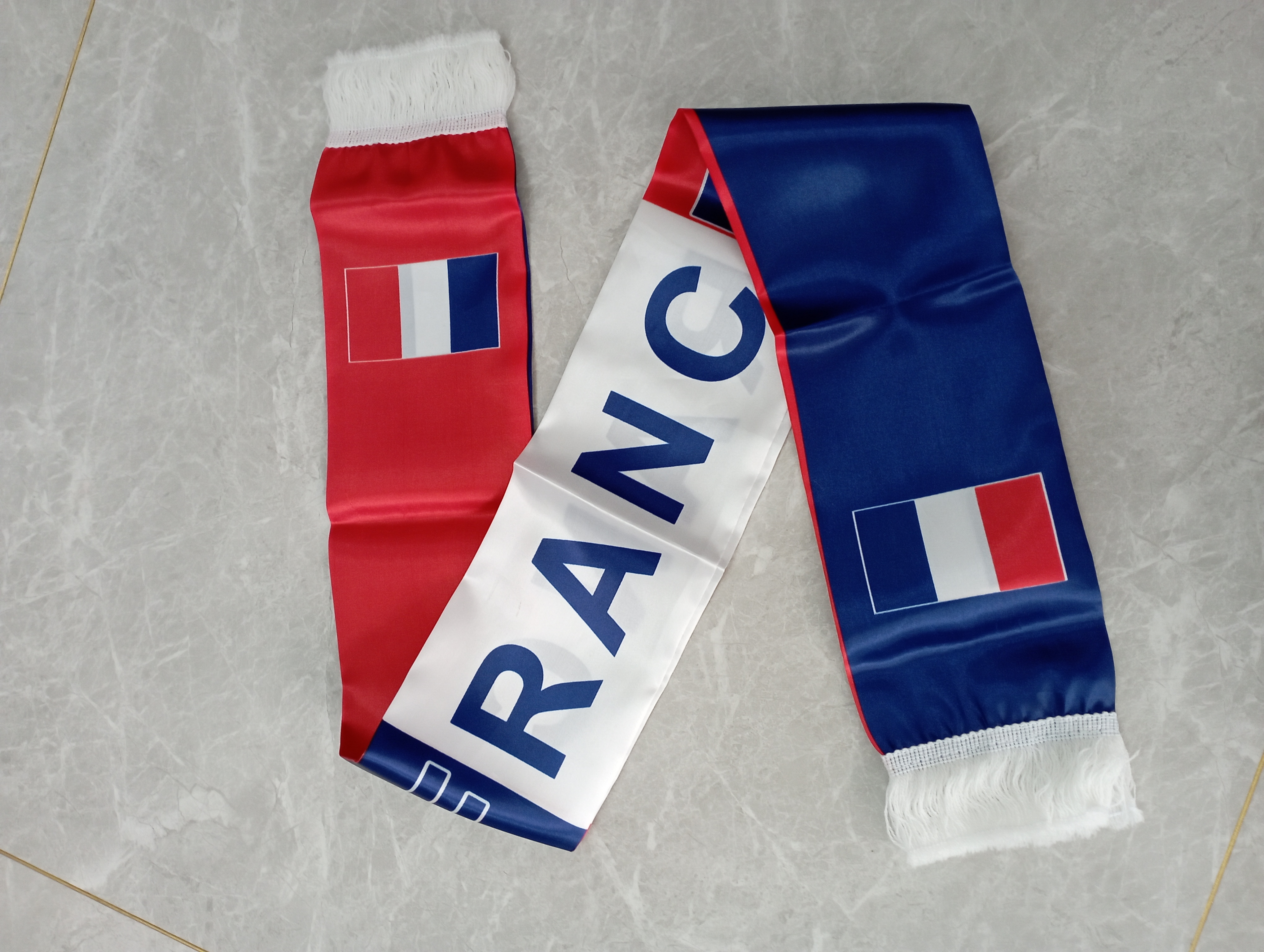 ผ้าพันคอ Aerlxemrbrae ขนาด 14* - Badminton England บทวิจารณ์และราคา